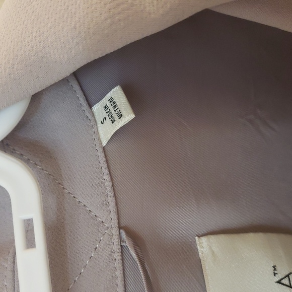 The Ganna Wilfred Oversized Button Shirt - Picture 9 of 9